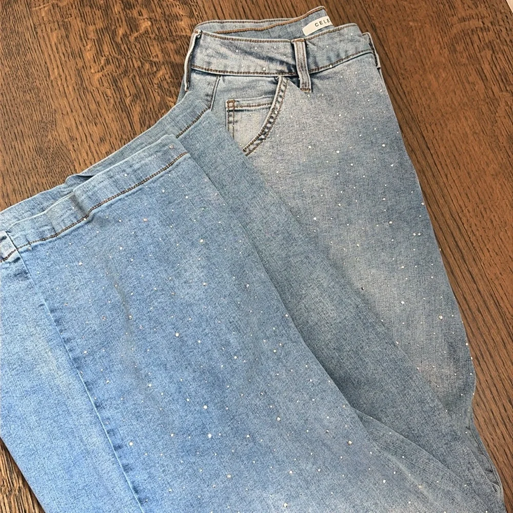 Pants, with adorable rhinestones- like new!